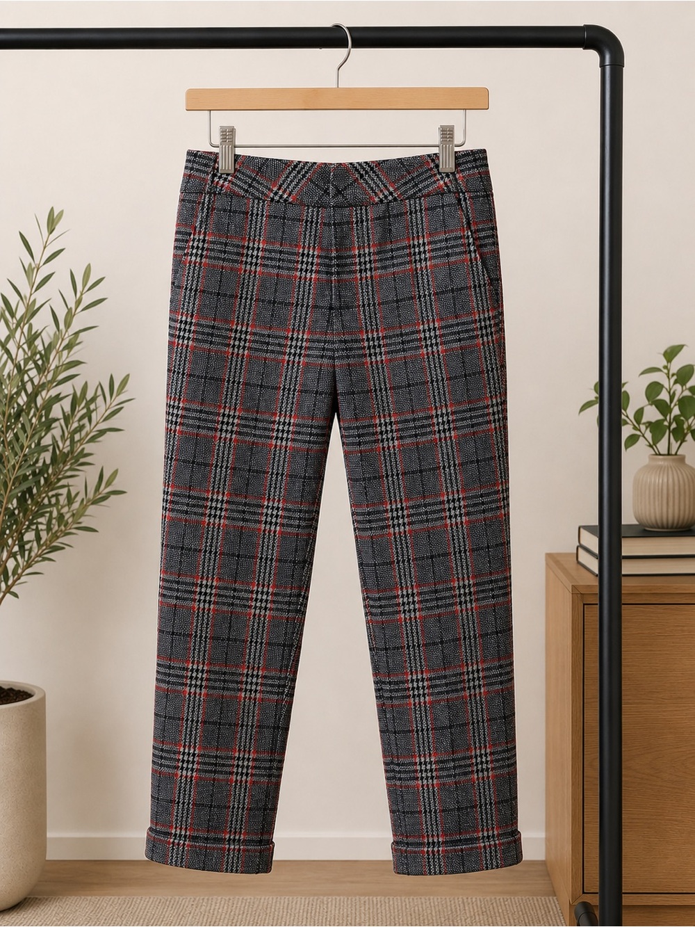 Avenue Montaigne Ben Tartan Plaid Pant size 4